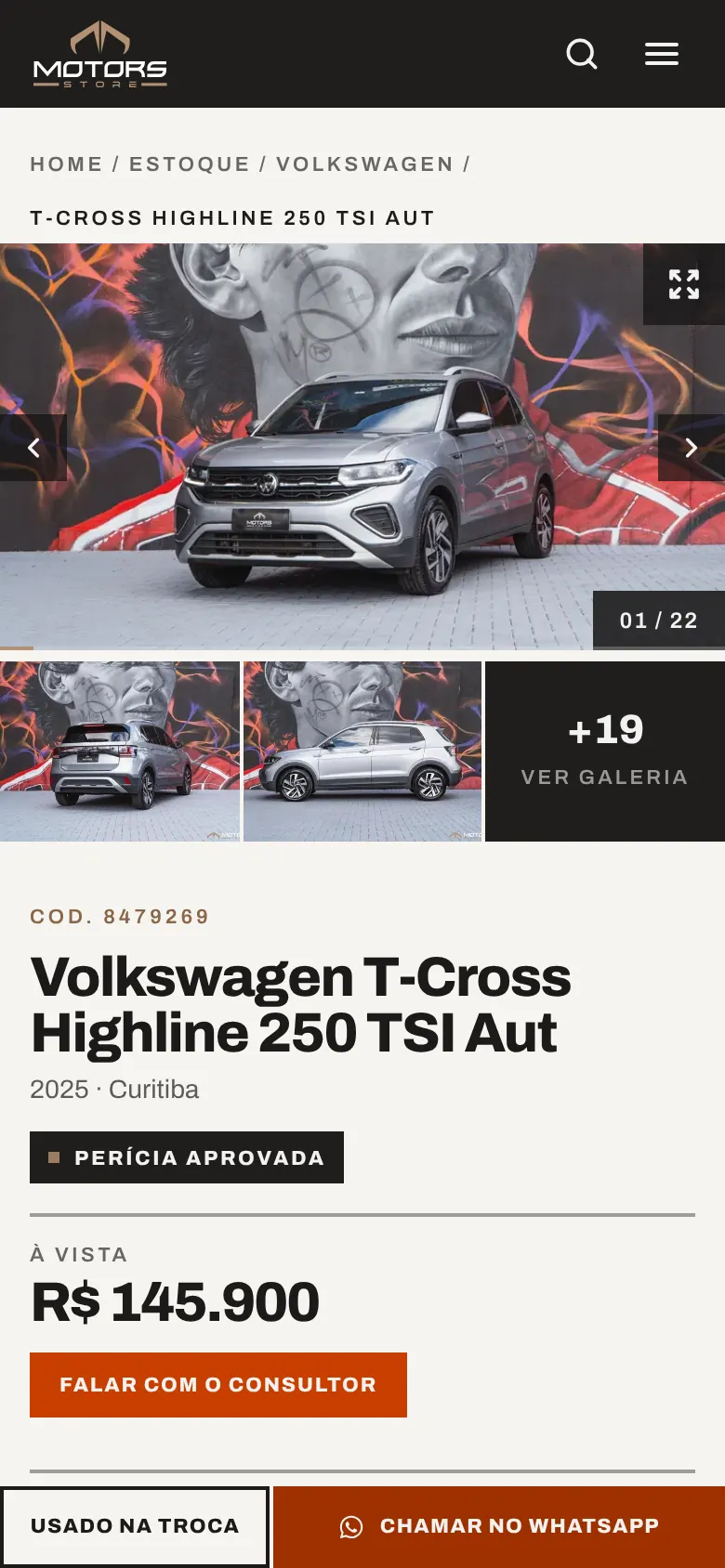 Ficha de um veículo no site da Motors Store no celular: galeria de fotos, modelo, ano, preço e os botões de contato.